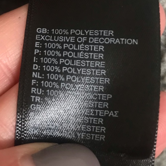 Like New Men’s North Face Half Zip Pullover - Picture 4 of 4